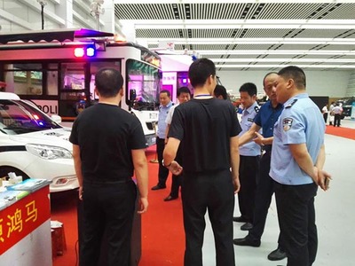 流動警務(wù)室|移動警務(wù)室|通信指揮車|特種改裝警車|緝查布控車|防爆車|流動警務(wù)車|流動警務(wù)站|移動警務(wù)車|電動巡邏車|電動觀光車|電動警車|電動消防車