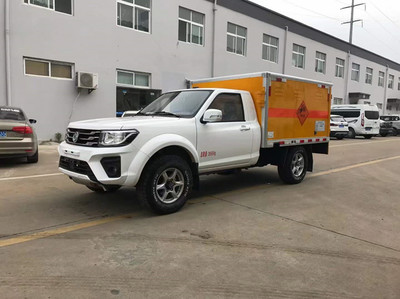 國六東風皮卡2.16米防爆車專用于山區(qū)礦山